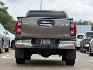 Toyota Hilux 2021
