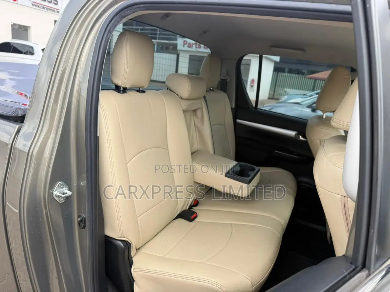 Toyota Hilux 2021