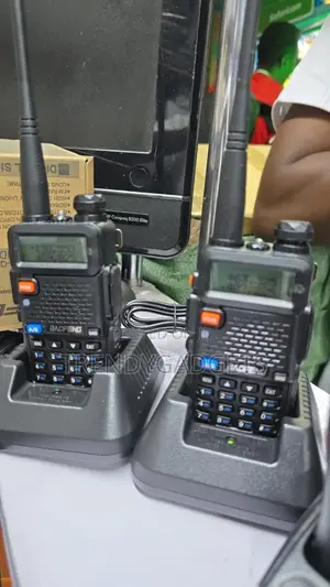 Baofeng Uv-5r Dual-Band Two-Way Radio – 128 Channels