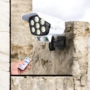 Long Working Time Dummy Fake Cctv Camera With Solar Light Sensor