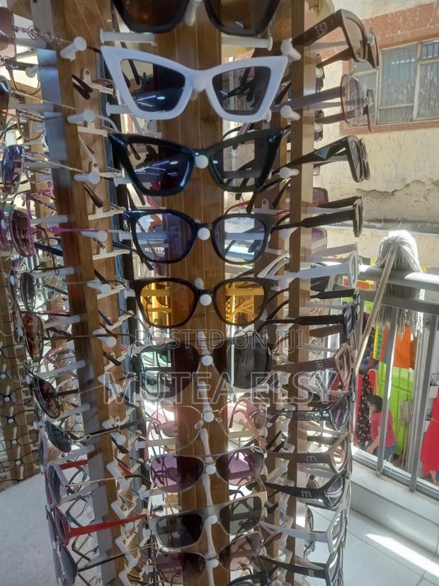 Executive Shades/Sun Glasses - thumbnail 6