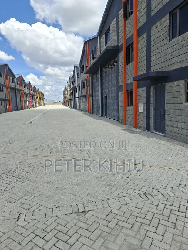 Godown to Let 5000sqft Near Gateway Mall Mombasa Road