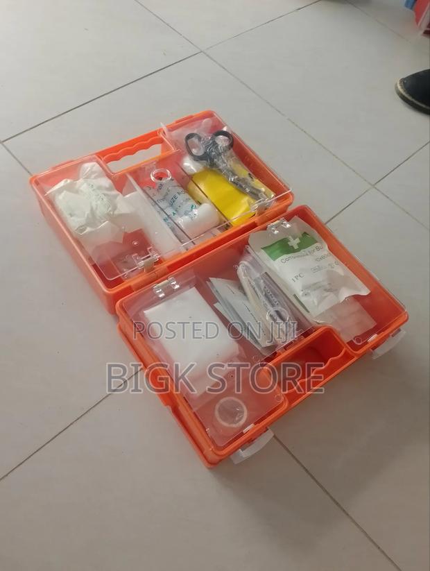 Full Coverage Safety First Aid Kit, Emergency Kit - thumbnail 2