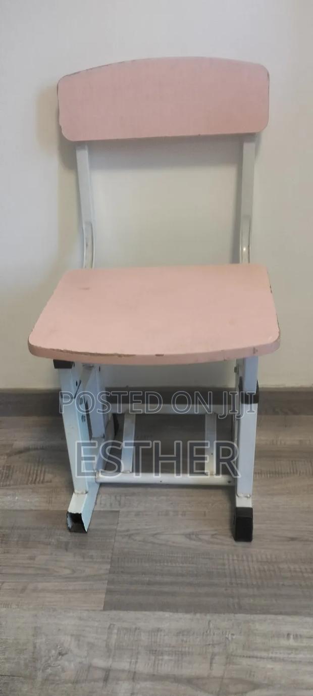 Kid's Study Table and Chair - thumbnail 7