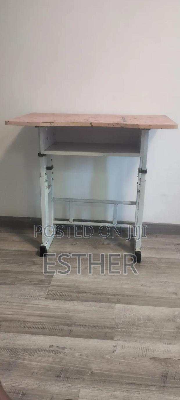 Kid's Study Table and Chair - thumbnail 8