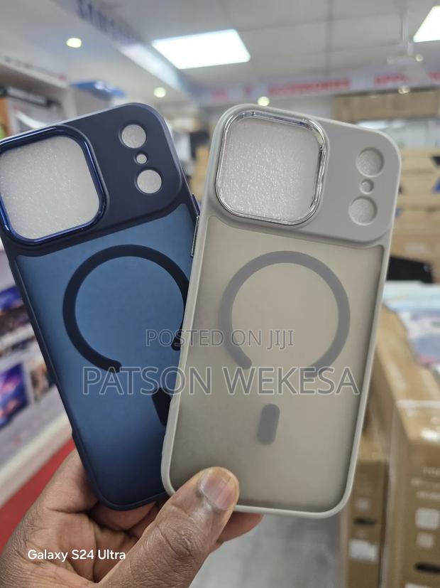 iPhone 17 Pro Max Magsafe Case - main view