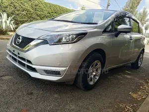 Nissan Note 2019 Silver