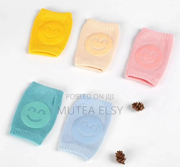 Quality Multicoloured Kids Knee Pads - thumbnail 4