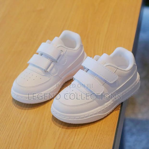 Kids Laceless White Sneakers (Size 21-38) - thumbnail 2