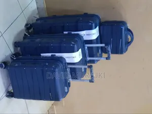 4 in 1 Luxurious Unbreakable Suitcase