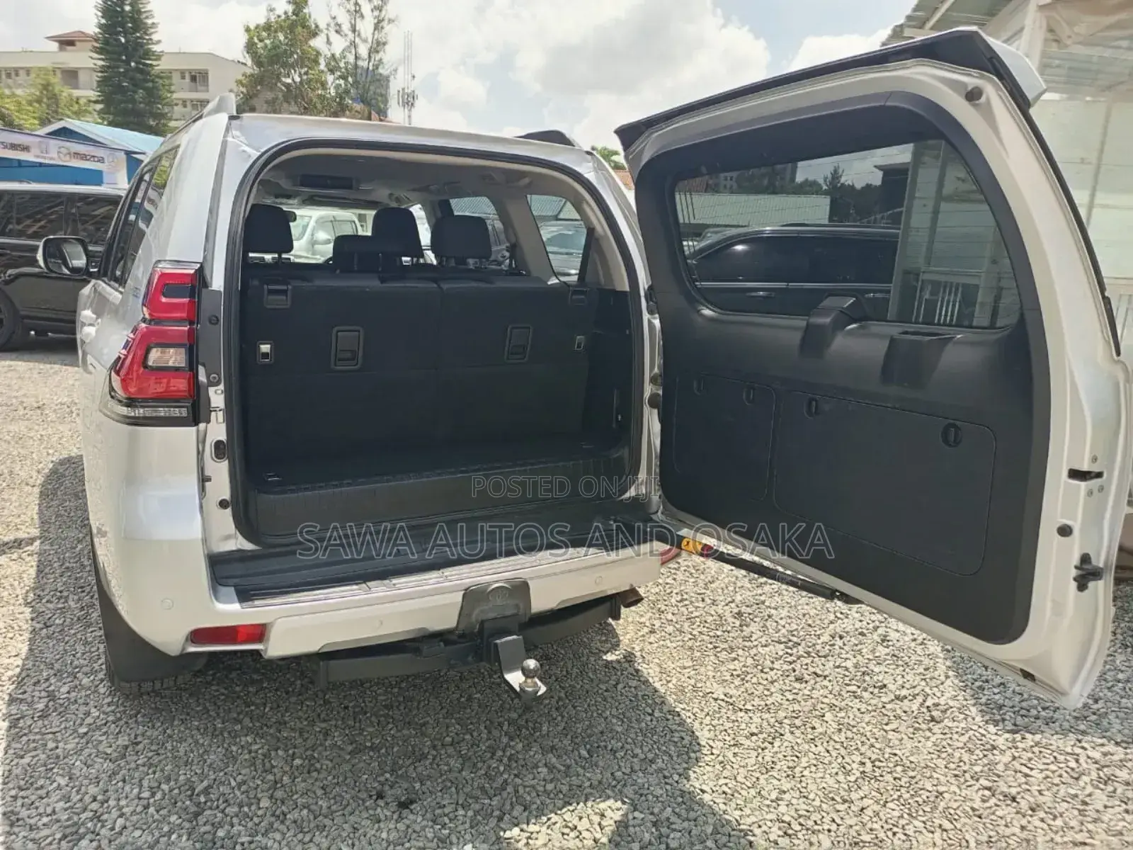 Toyota Land Cruiser Prado 2017 Silver