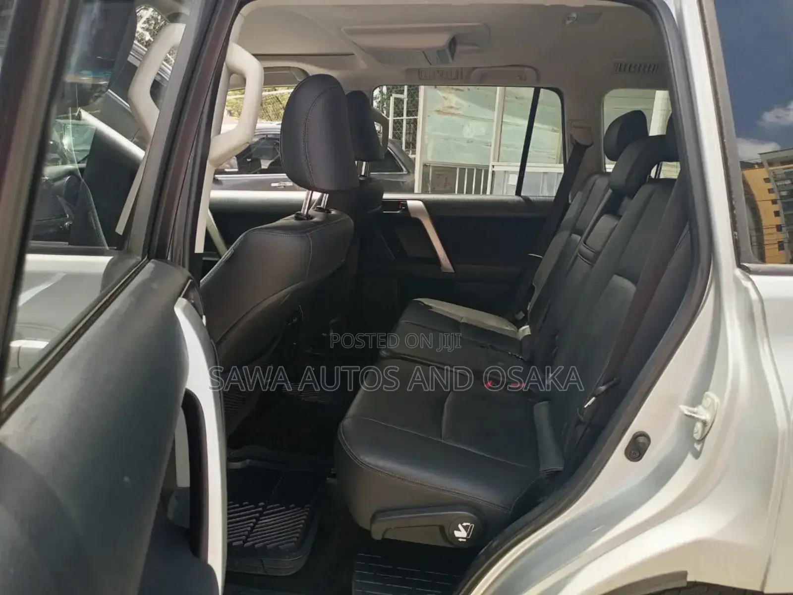 Toyota Land Cruiser Prado 2017 Silver