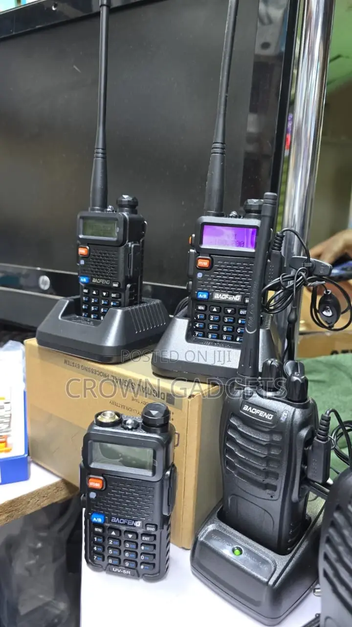 Baofeng Uv-5r Walkie Talkie – Fm Radio Vox Hands-Free