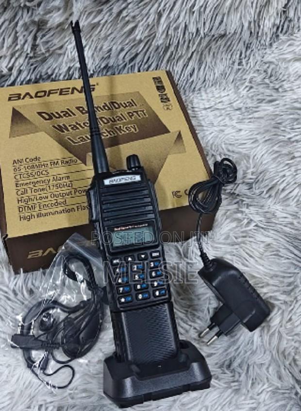 Dual Band Uhf/VHF Baofeng Uv82 Plus 8w Walkie Talkie