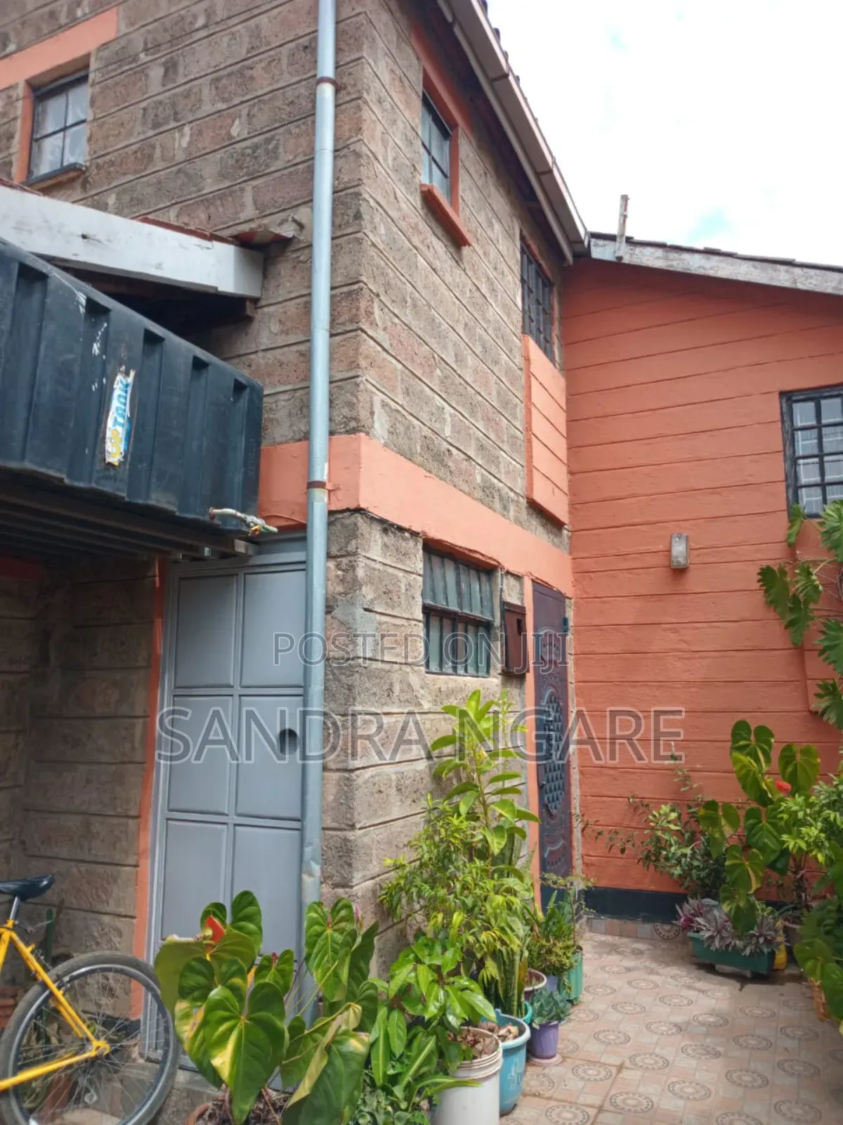 4bdrm Maisonette in Komarock Estate for sale