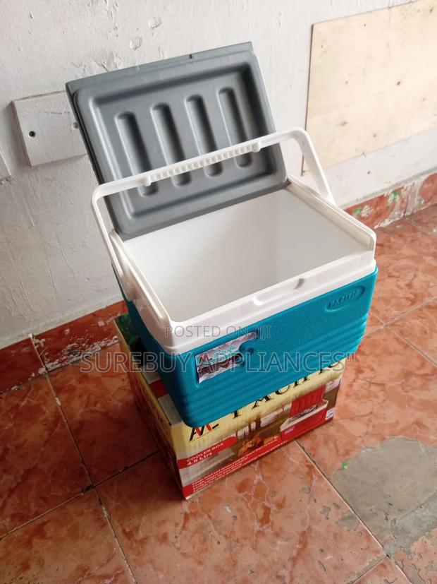 Cooler Box,4.5 Litres Cooler Box - main view