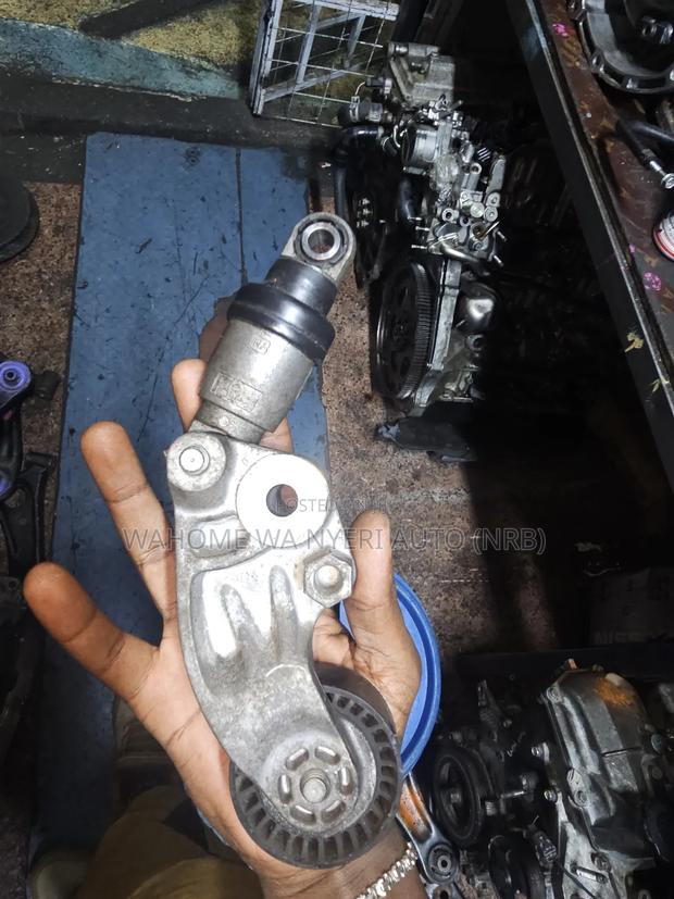 Tensioner For Sh Engine Mazda Atenza,Cx5,Axela Etc Diesel Version - thumbnail 2