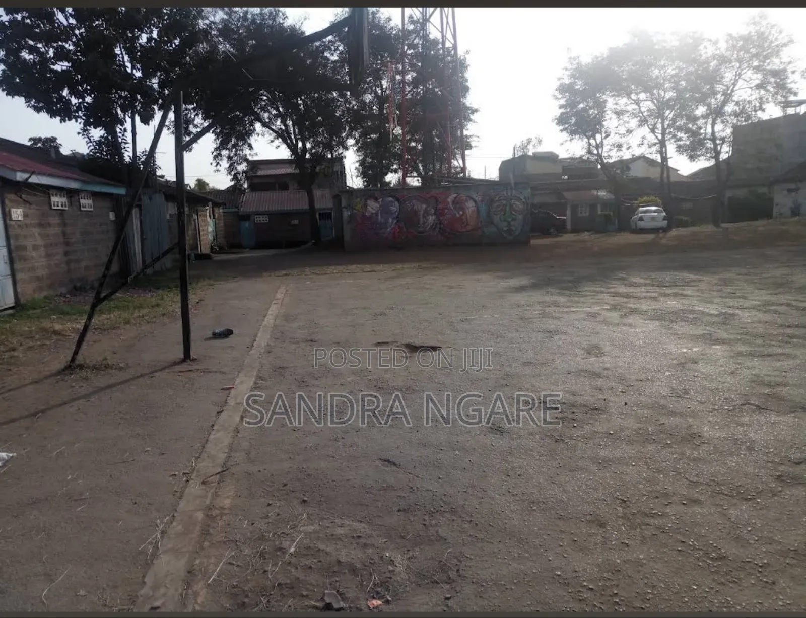 4bdrm Maisonette in Komarock Estate for sale