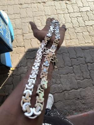 Kingsize Cashmoney Chain. - main view