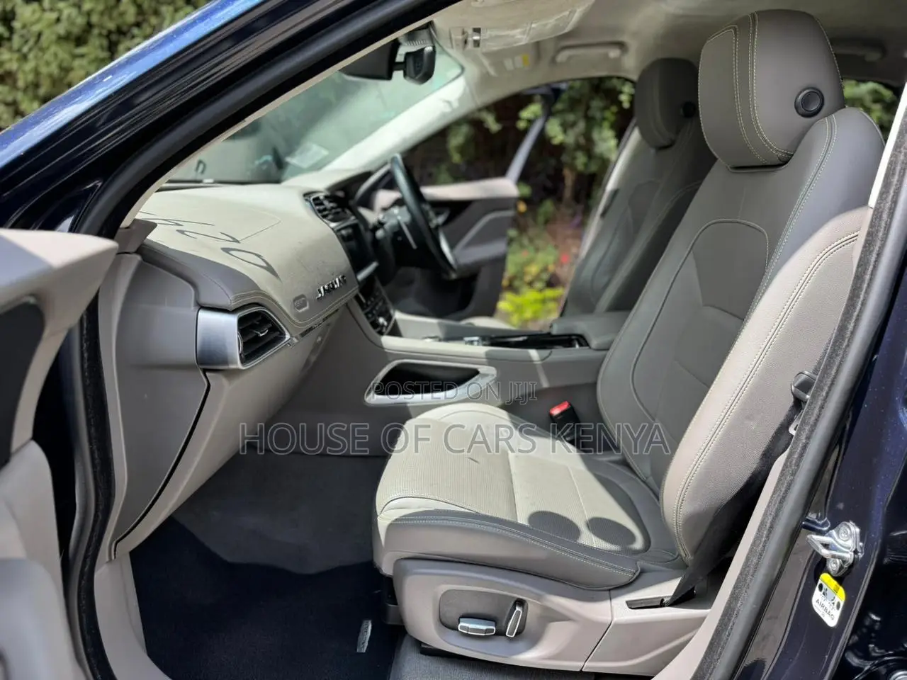 Jaguar F-Pace 2019 Blue