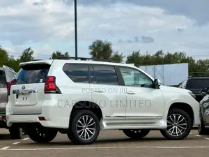 Toyota Land Cruiser Prado 2.8 2020 White