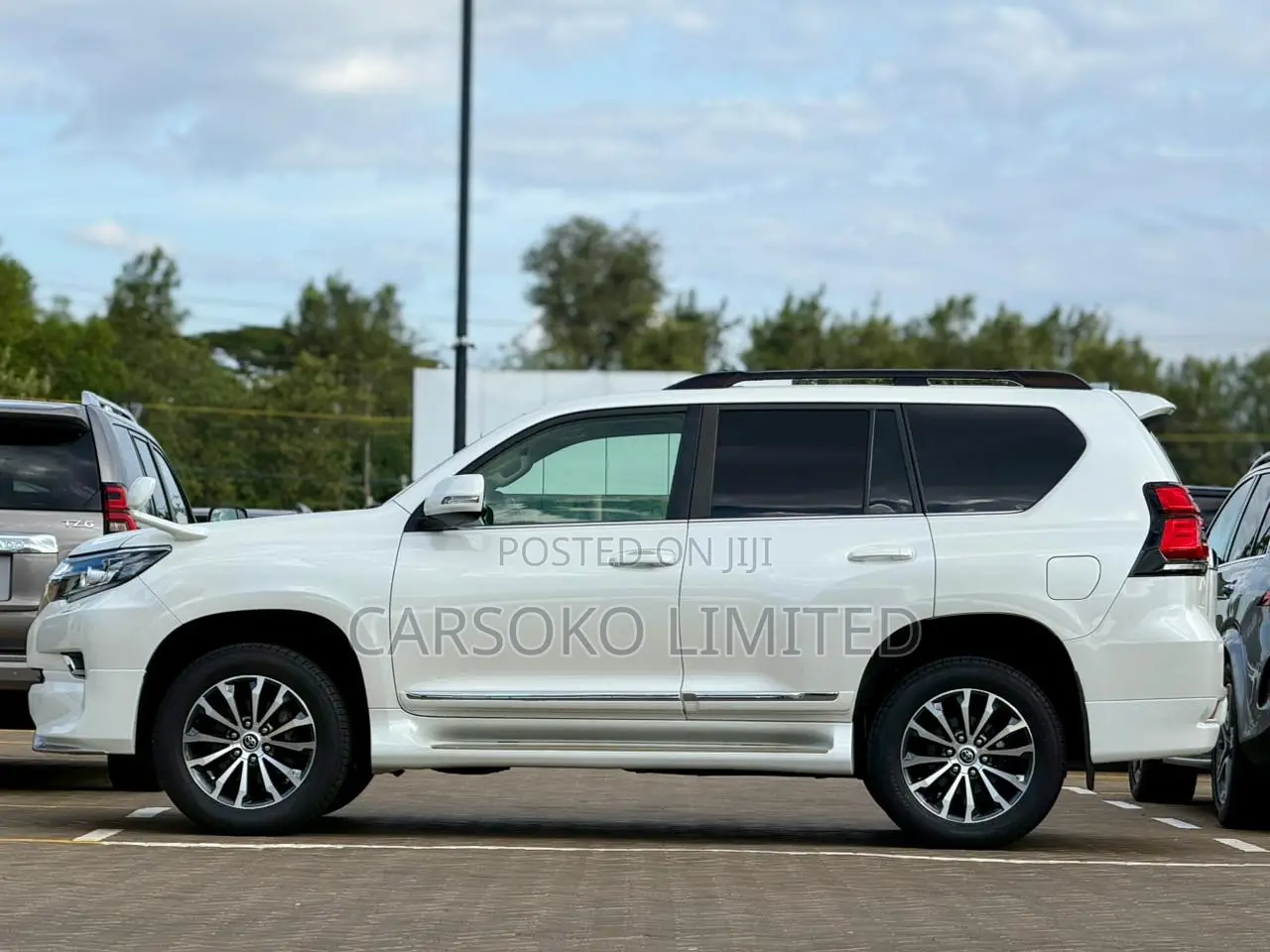 Toyota Land Cruiser Prado 2.8 2020 White