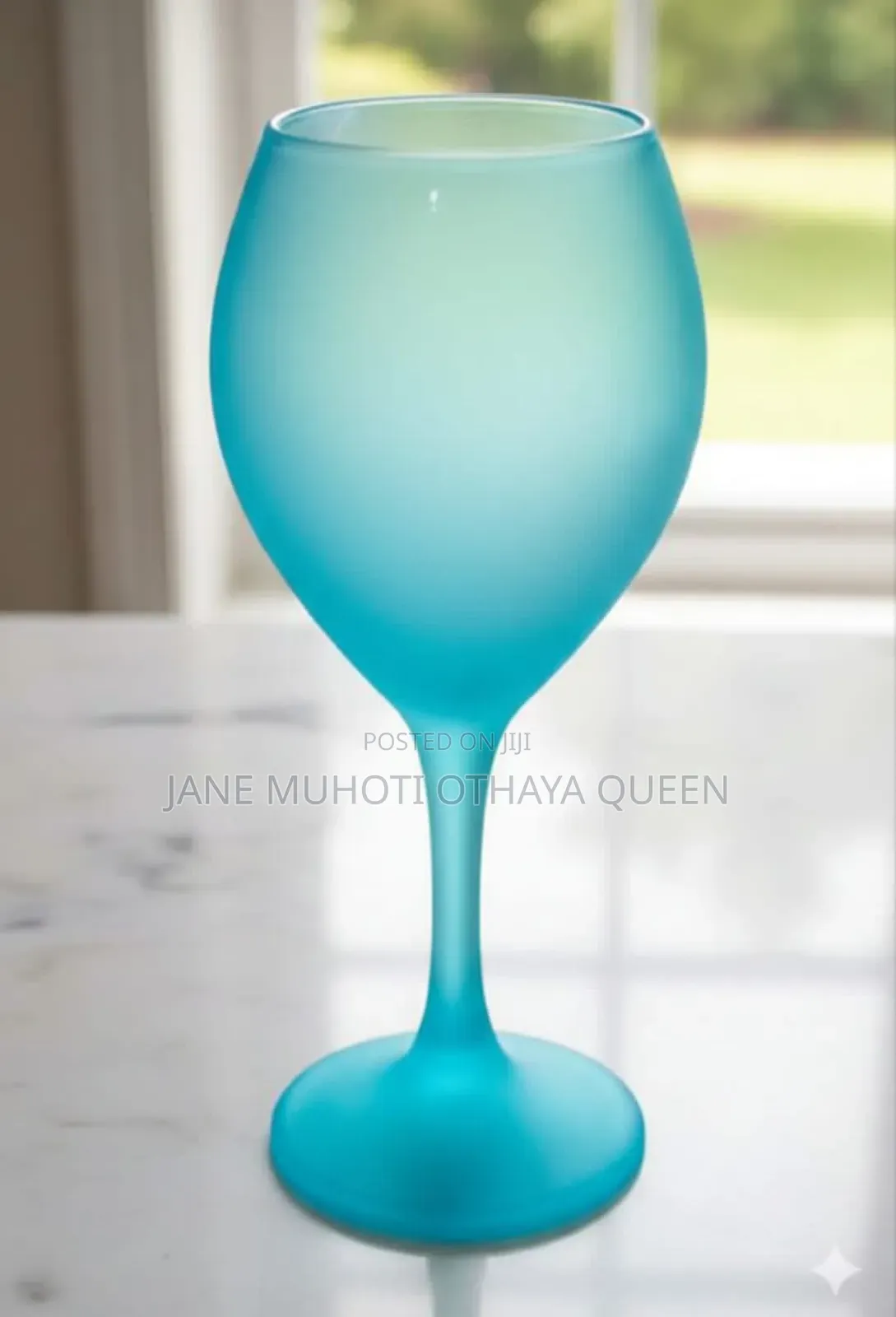 Luminous Small Wine Glass