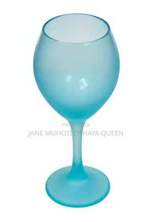Luminous Small Wine Glass