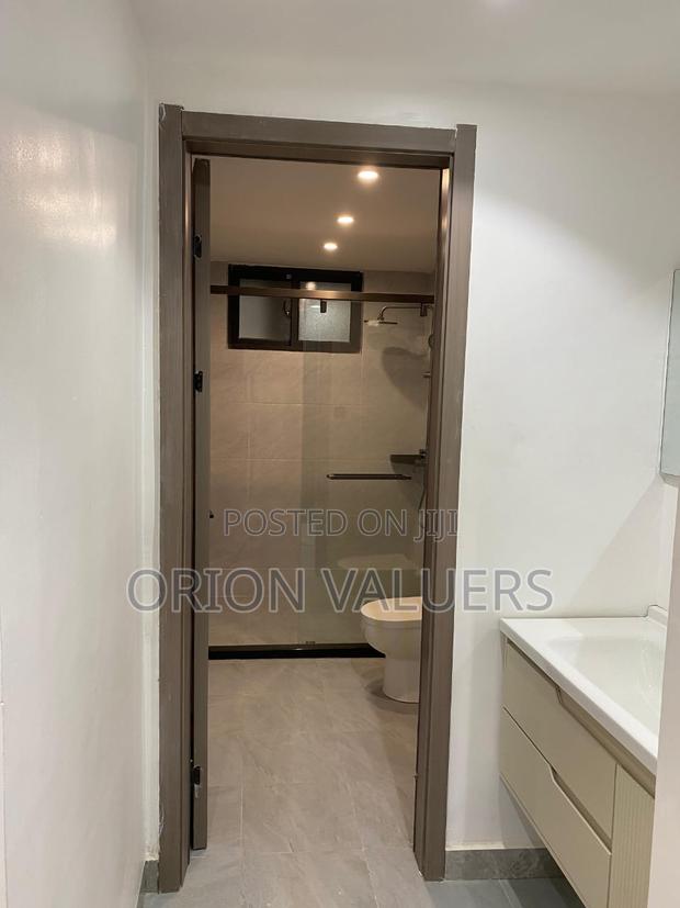 3bdrm Apartment in Kilimani, Hurlingham for sale