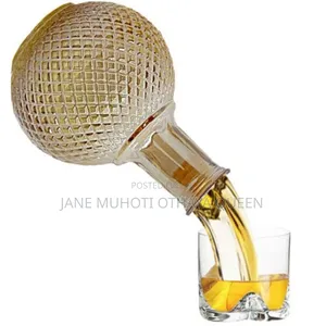 Decanter Round Gold