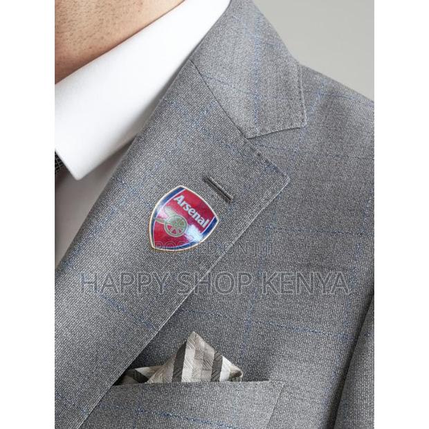 Coat Lapels - thumbnail 5
