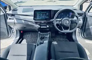 Nissan Note 1.2 Hybrid 2021 Silver