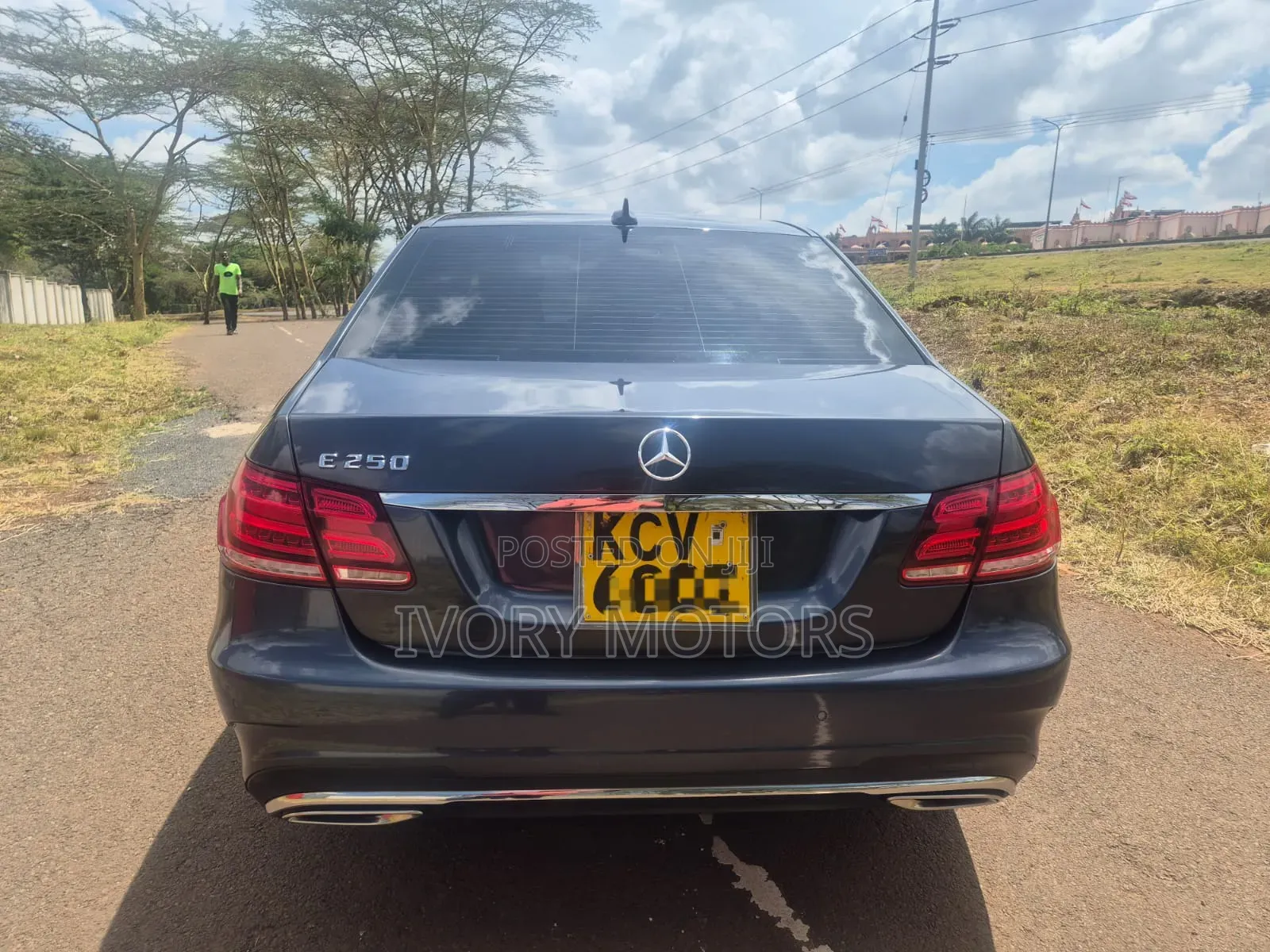 Mercedes-Benz E250 2013 Gray