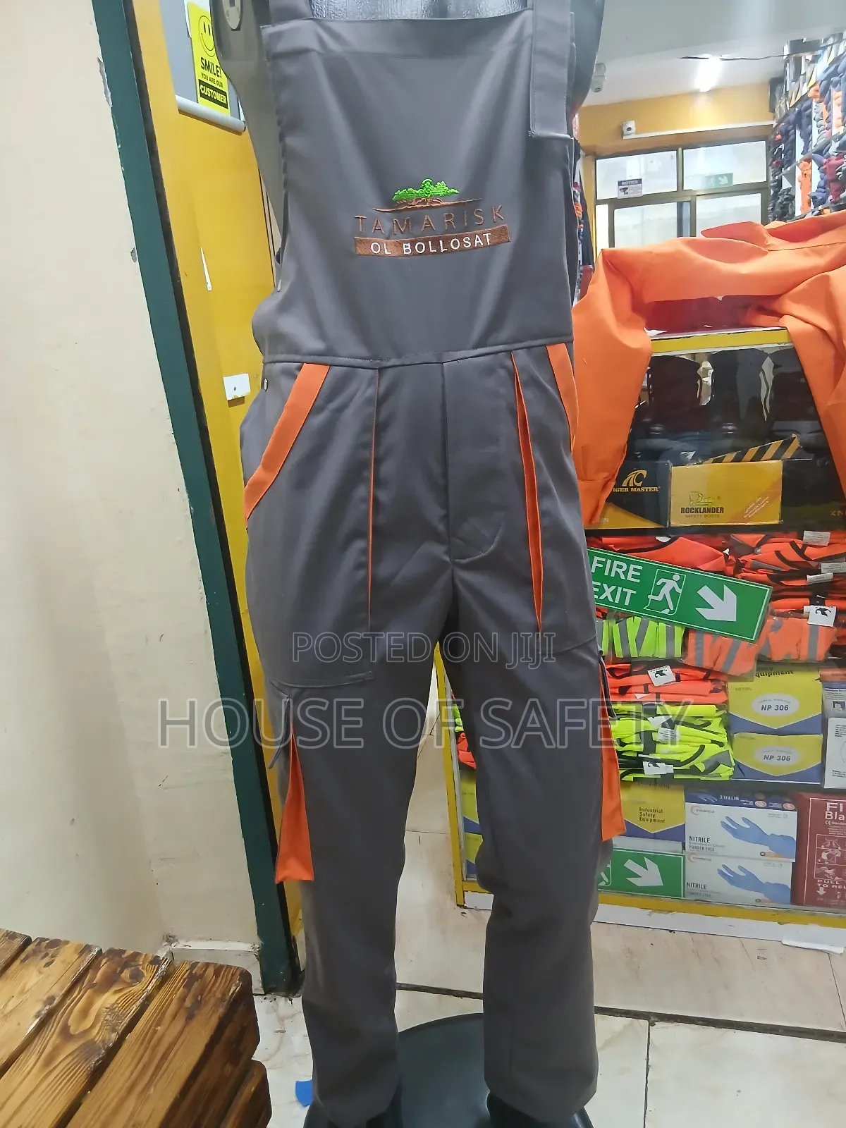 Suspender With Side Fastenings