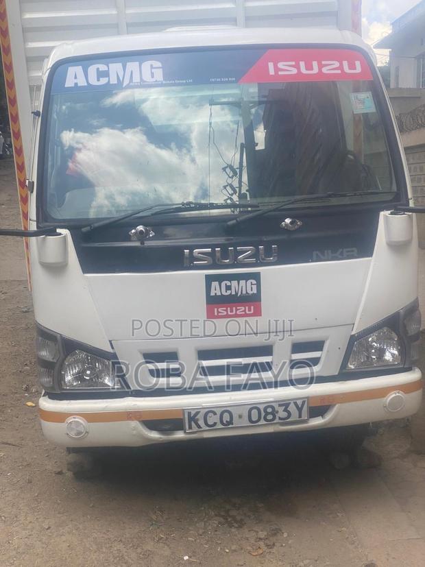 Isuzu NKR Local 2018