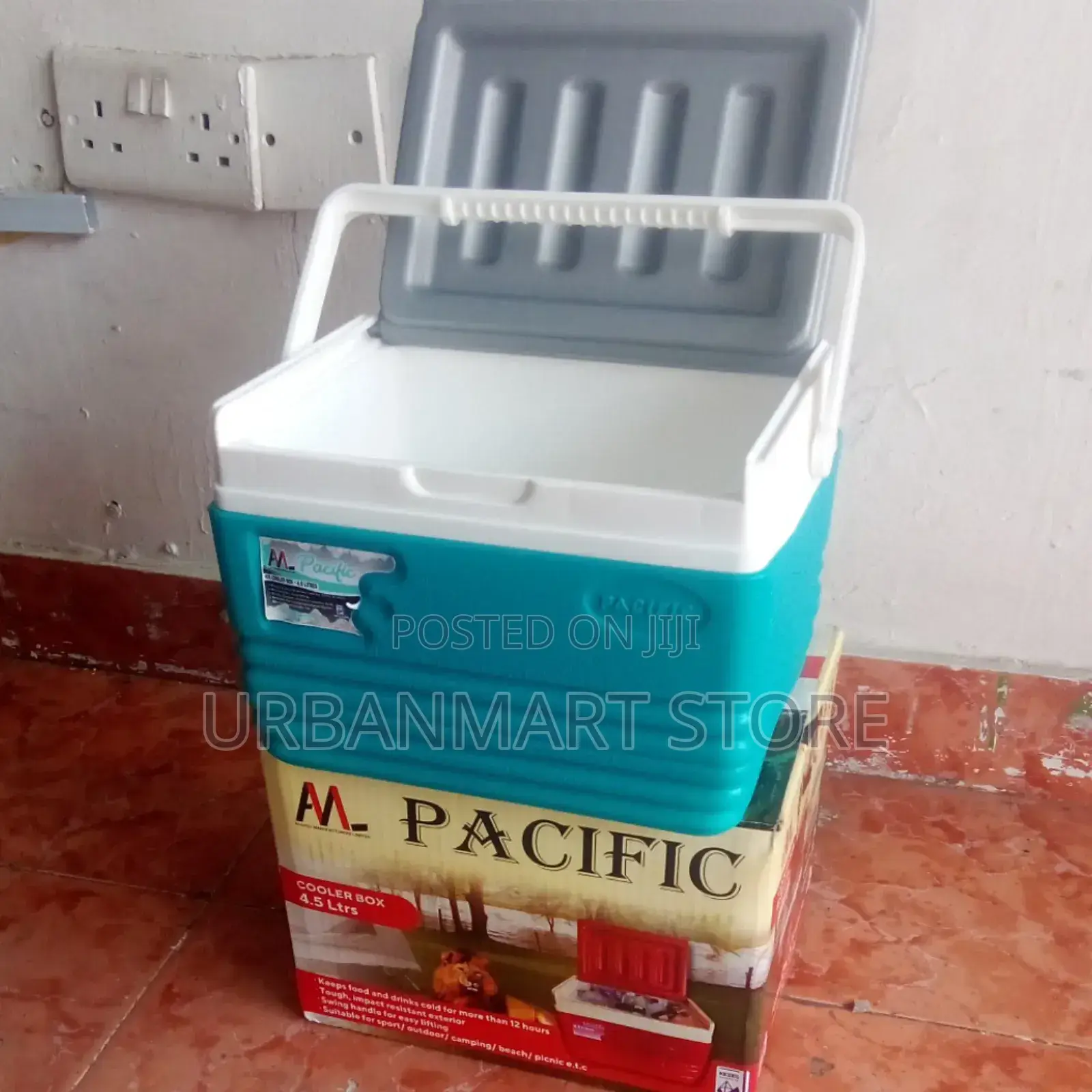 Pacific Cooler Box Compact 4.5l Portable Cooler for Freshness