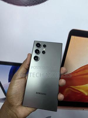 Samsung Galaxy S24 Ultra 256 GB Gray - thumbnail 2