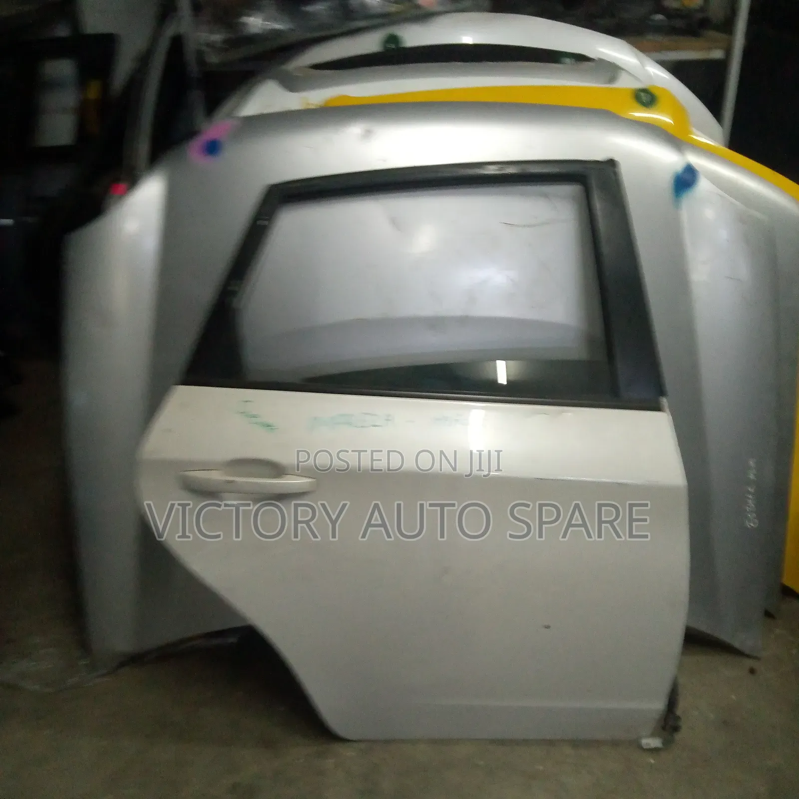 Subaru Impreza Door N16