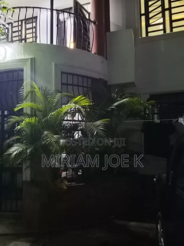 3bdrm Maisonette in Kenyatta Road for rent