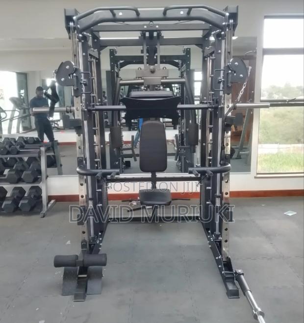 Integrated Smith Machine With Cable Cross Over - thumbnail 2