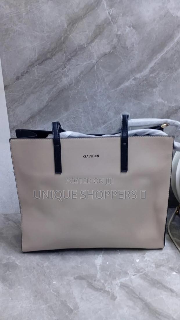 High Quality Hand Bag* - thumbnail 6