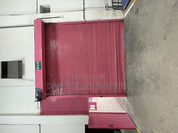 Automatic Roller Shutter Doors – Easy Remote Control - thumbnail 2