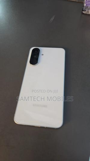 Samsung Galaxy A56 256 GB White - thumbnail 2