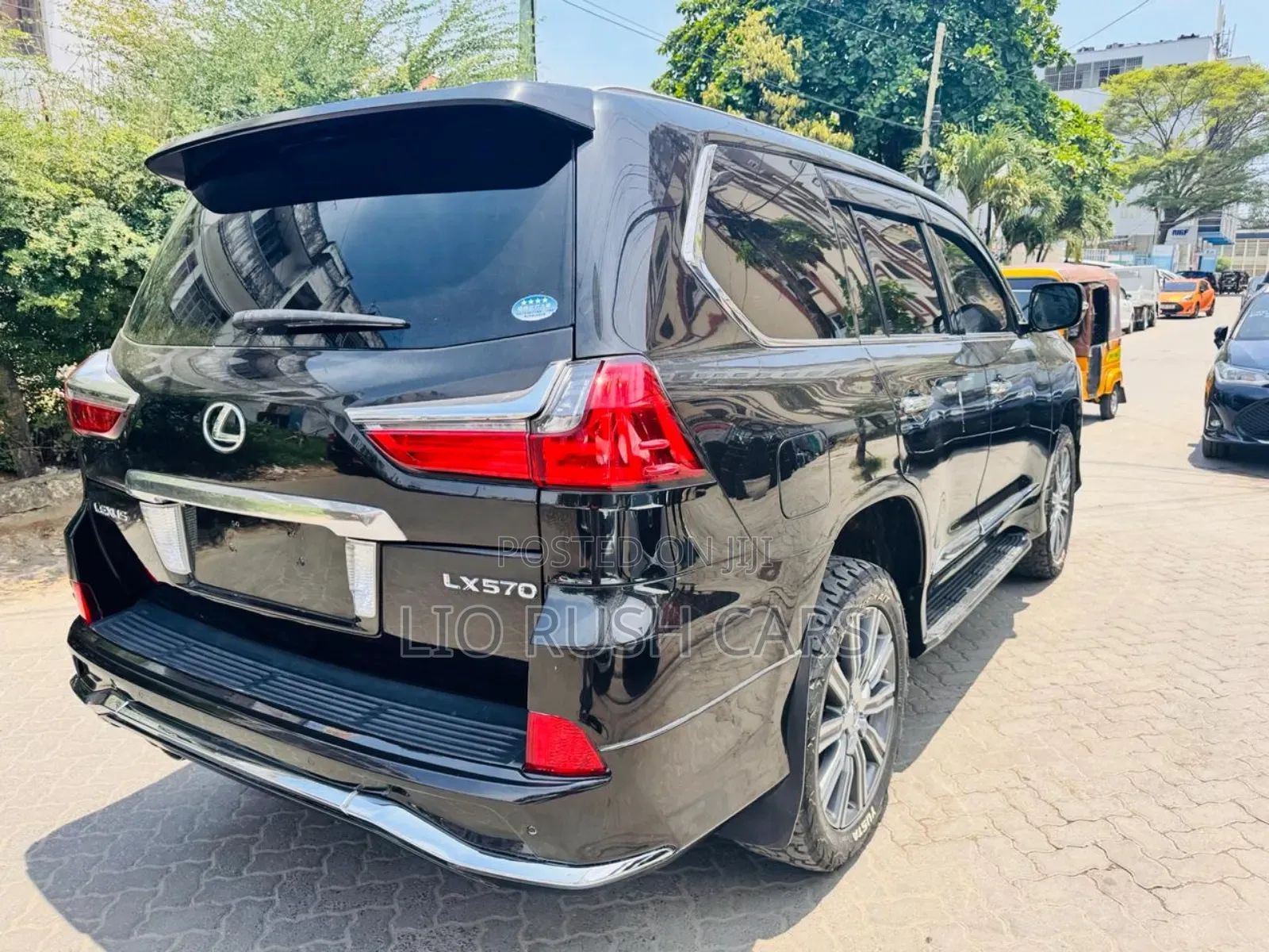 Lexus LX 2017 Black