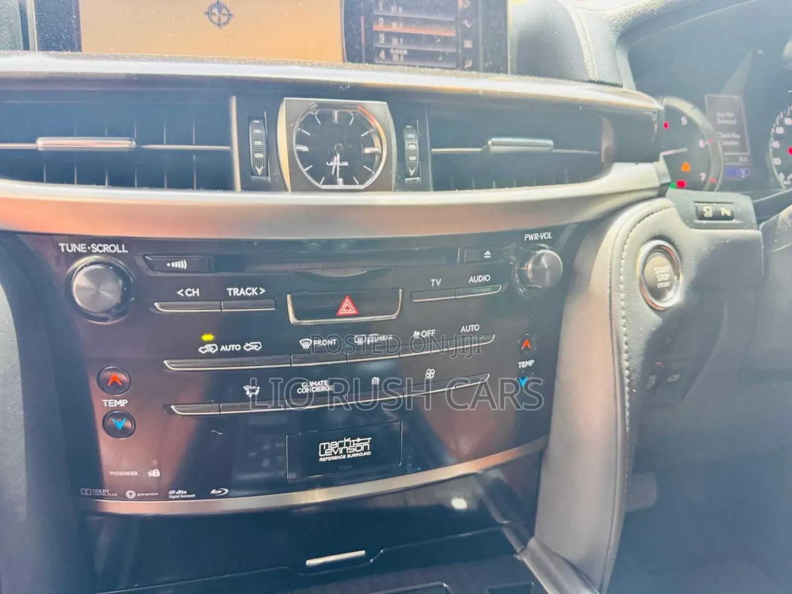 Lexus LX 2017 Black