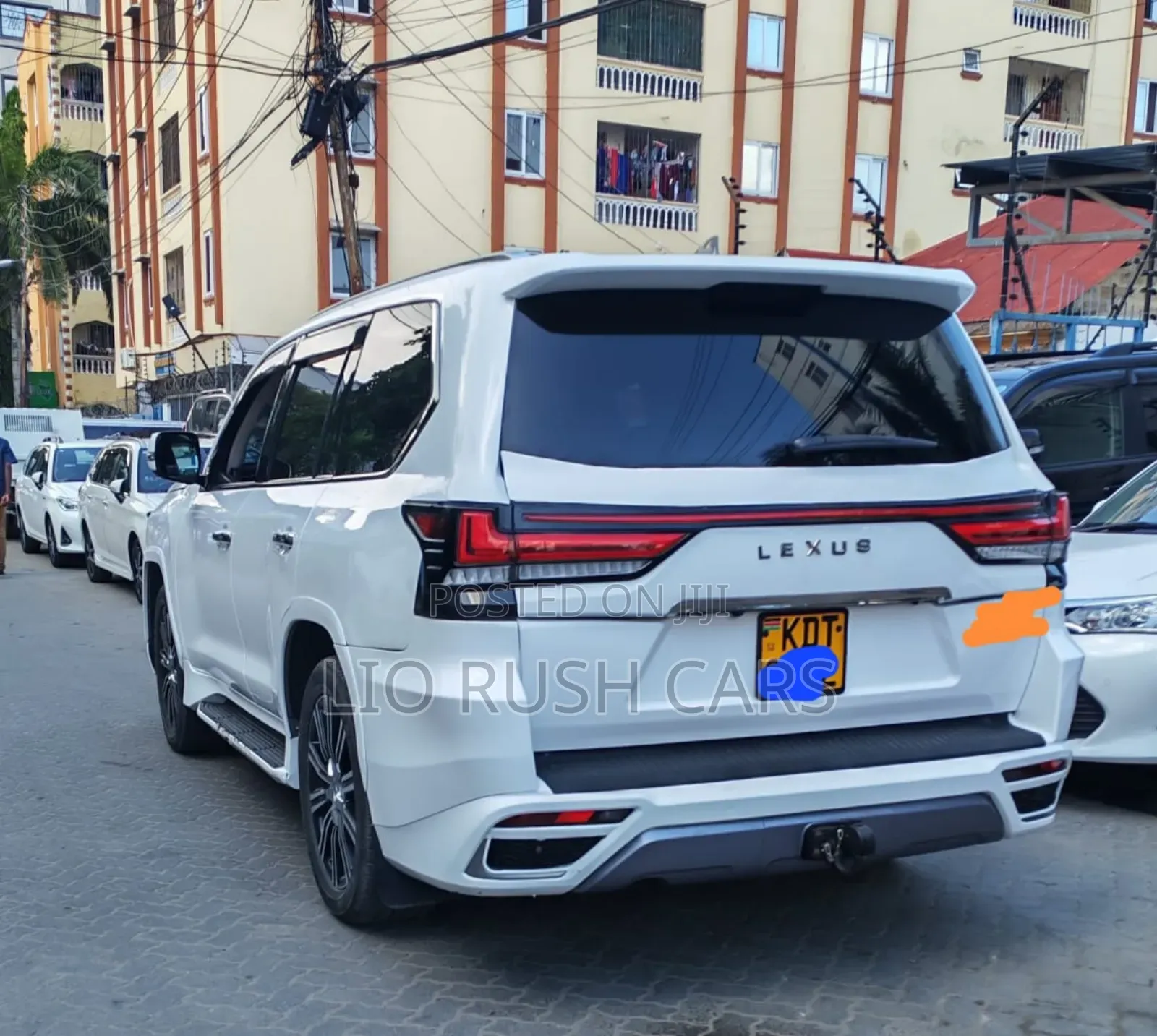 Lexus LX 2019 White