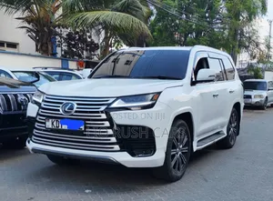 Lexus LX 2019 White