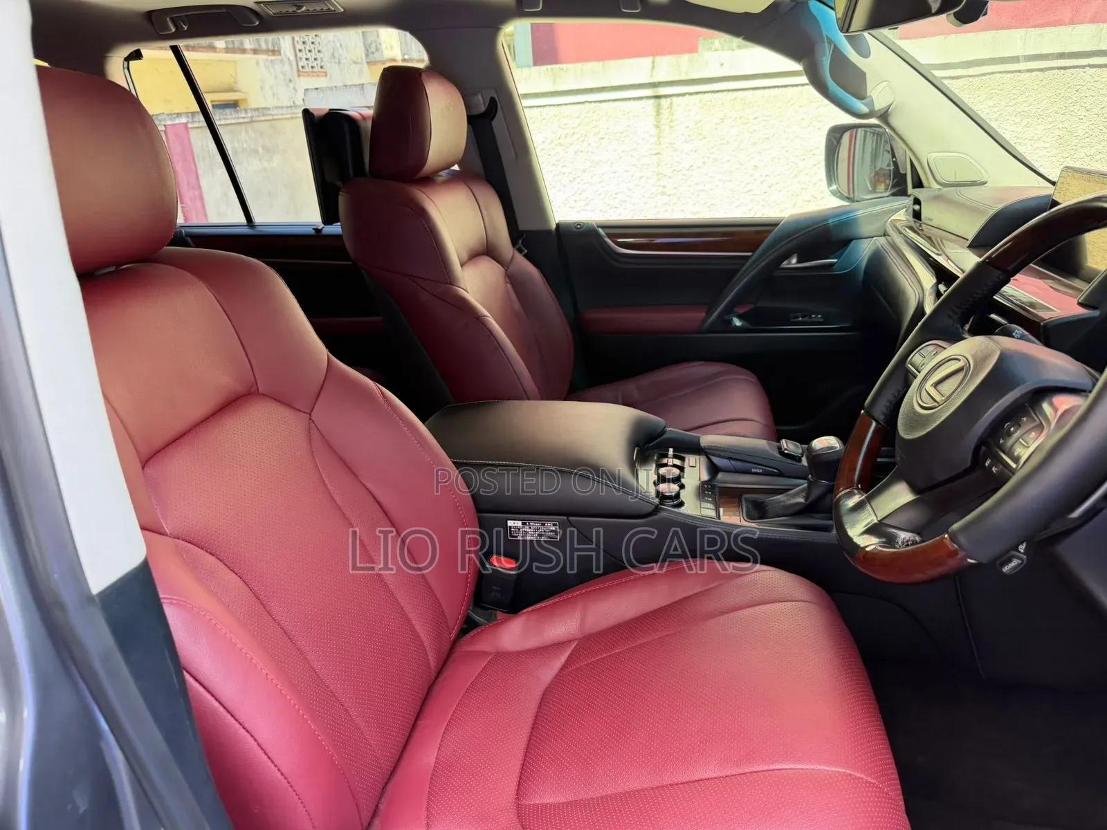 Lexus LX 2017 Gray