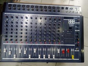 Mixer 12 Channel Powered Yamaha - thumbnail 2