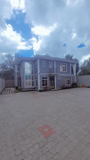 5bdrm Mansion in Saina Olempoke Close, Ngong CBD for sale